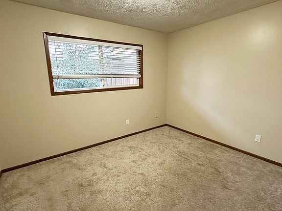 5th image of 14802 SE Cedar Ave #14806