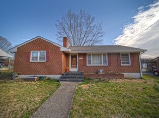 2045 Laura Rd NW, Roanoke, VA 24017