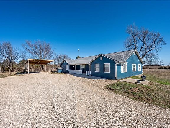 3rd image of 334538 E 850th Rd