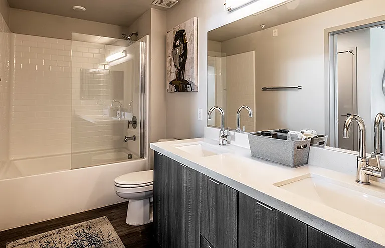 Aster Blue Diamond Apartments — Photo 10