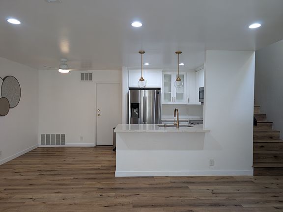 2nd image of 4115 Porte De Merano Unit 133
