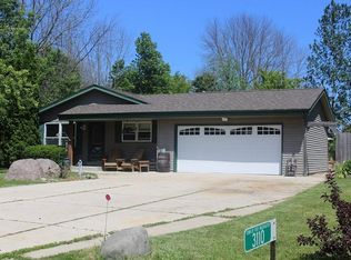 3110 Northwoods Rd, Port Washington, WI 53074