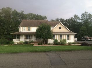 72 4th Ave, Pottsville, PA 17901