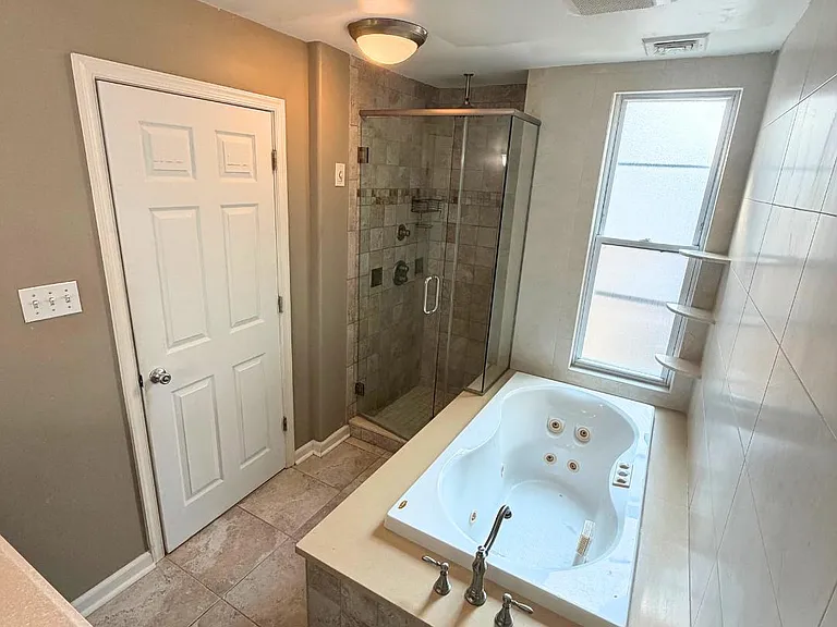 2632 S Hicks St — Photo 11