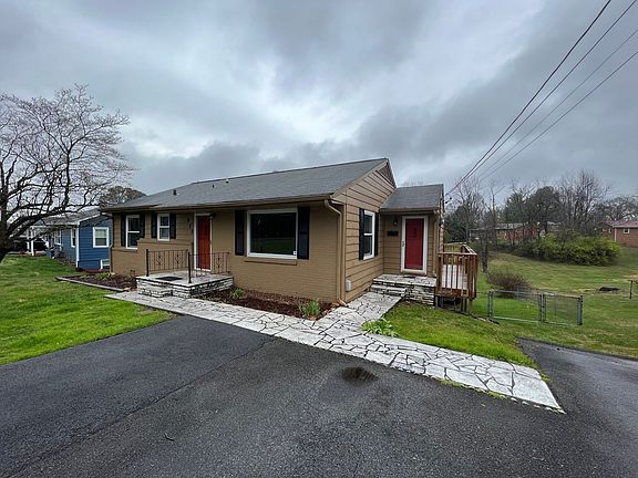2nd image of 913 Lake Dr #2