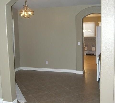 2nd image of 3110 E Wahalla Ln