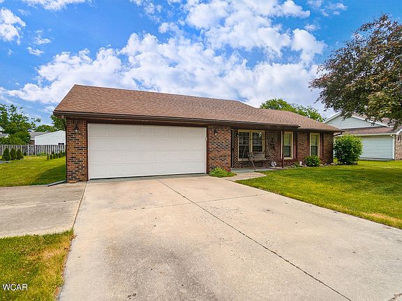 3rd image of 250 Kenwick Dr