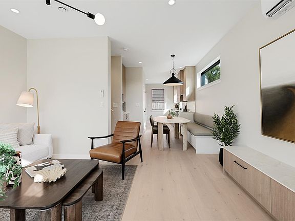 5th image of 2100 Allenby St #4