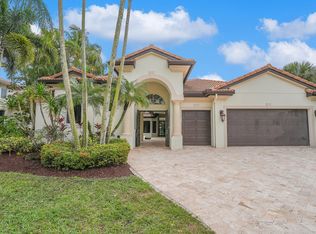 8836 Valhalla Dr, Delray Beach, FL 33446