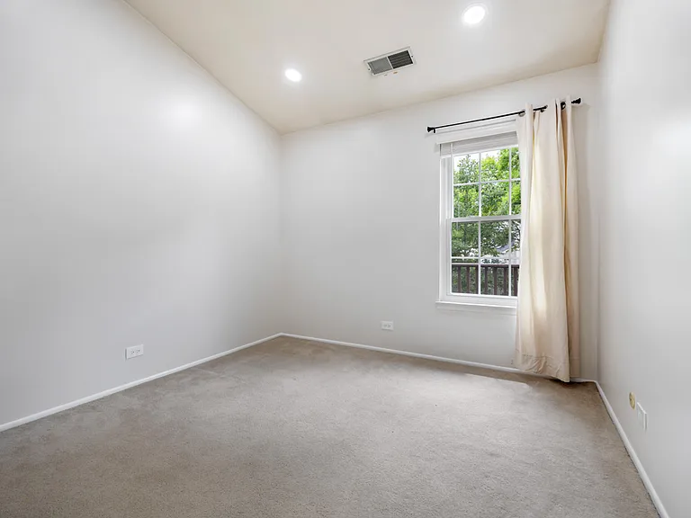 164 White Branch Ct — Photo 18