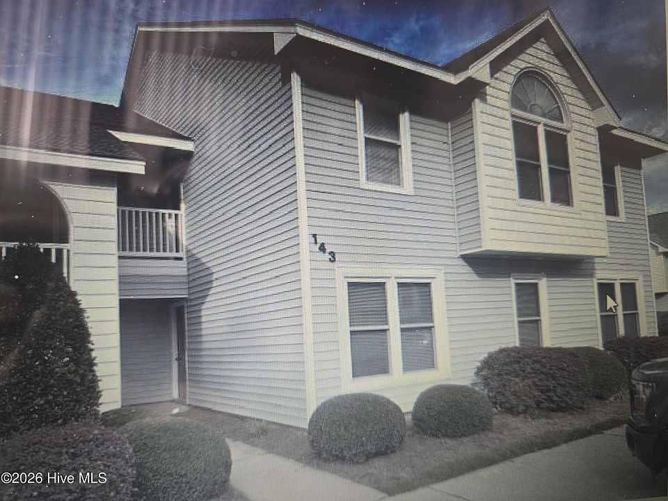 1st image of 143 W Victoria Ct APT F