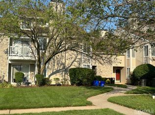 19 Farnham Sq, Parlin, NJ 08859