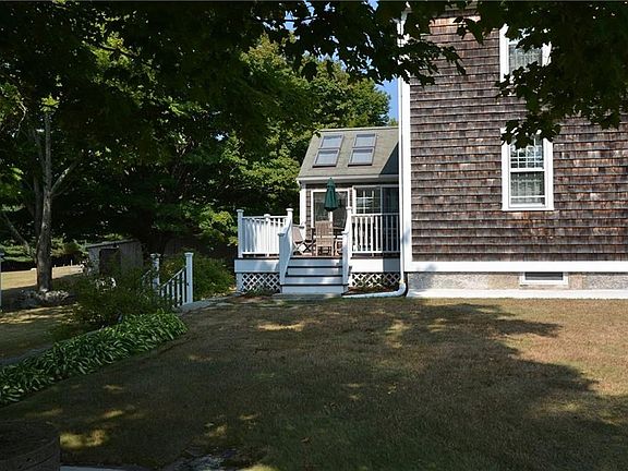 Large deck, great for entertaining.