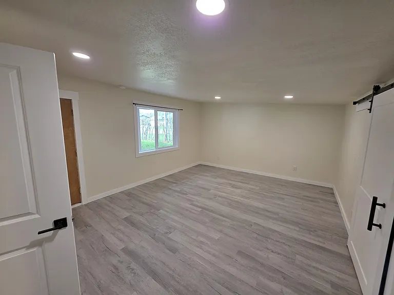 816 N 17th Ave — Photo 9