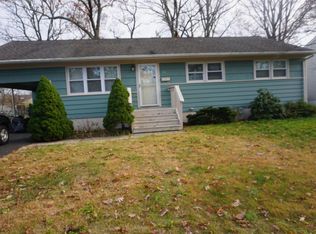 106 Crescent Dr, Brick, NJ 08724