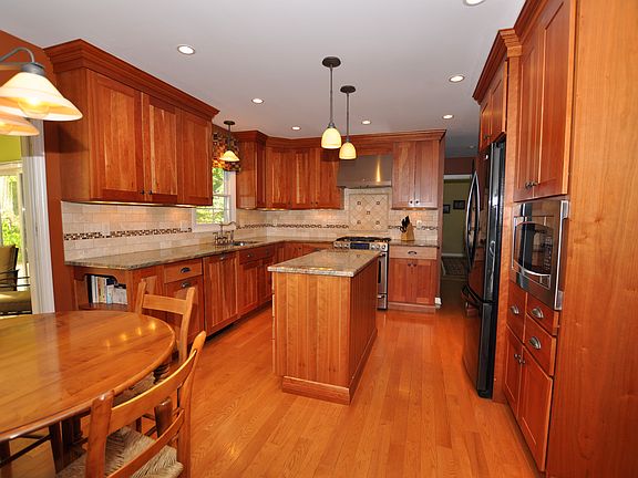 Beautiful Cherry Cabinets