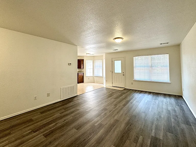 128 Lanita Dr — Photo 13