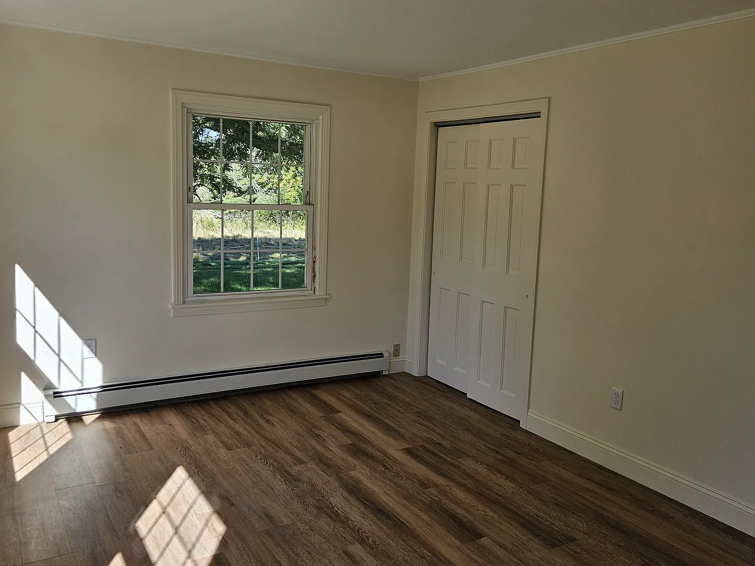 2 bed, 1000 sqft, $2,000 — Photo 4