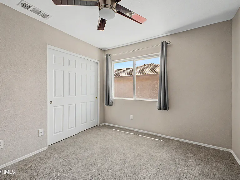 4518 E Rowel Rd — Photo 28