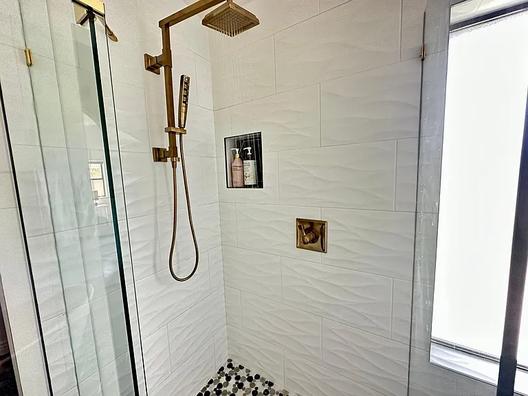 2118 E Marquette Dr — Photo 18