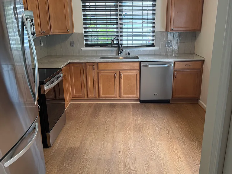 30 Grist Mill Dr — Photo 4