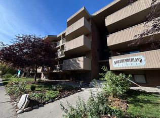 2419 16th St SW #107, Calgary, AB T2T4G1