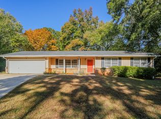 1118 Brunning Dr, Stone Mountain, GA 30088