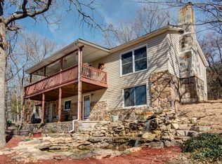 2904 Bread Tray Mountain Rd, Lampe, MO 65681