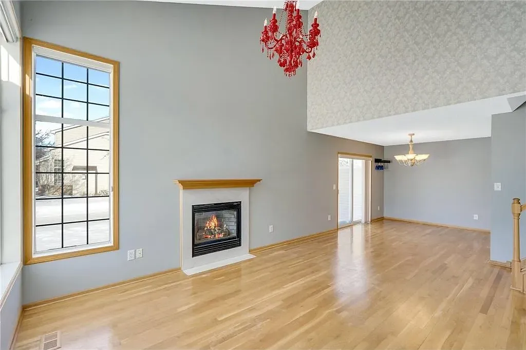 3 bed, 1600 sqft, $2,900 — Photo 3