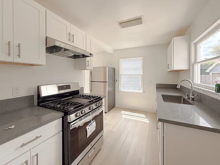 317 W Central Ave — Photo 6