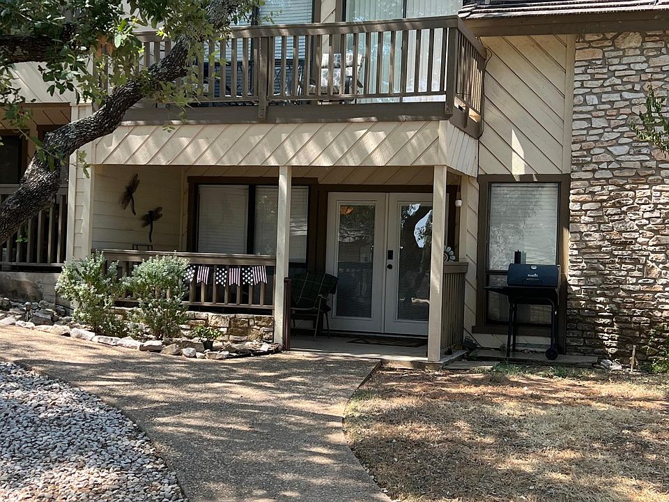 Back patio and upper patio off master br 2