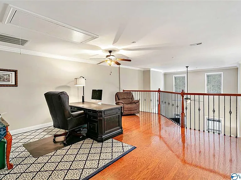 107 Golden Rod Ln — Photo 19