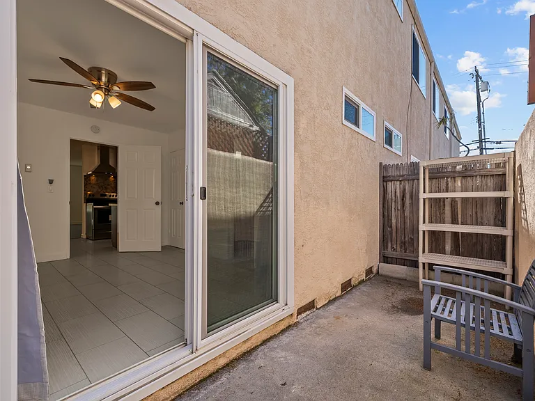 1450 Harvard St #3 — Photo 15