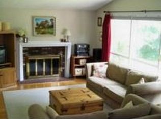 35 Marked Tree Rd, Sudbury, MA 01776