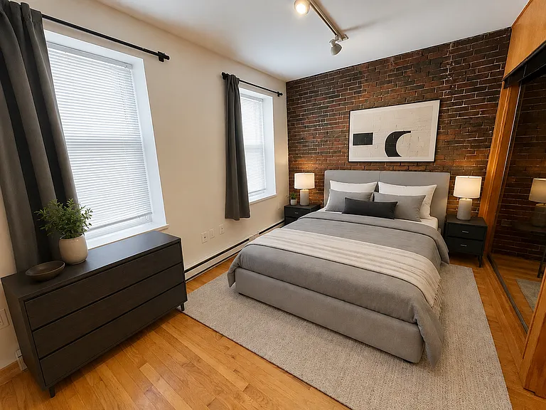 5 Thacher Ct #1 — Photo 5