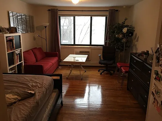 Rented by The MJS Group NY LLC | media 2