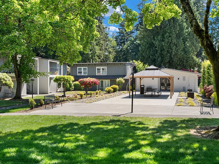 Cedar Lane — Photo 28