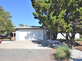 356 Hannalei Pl, Vista, CA 92083