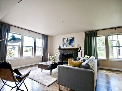 4133 224th Ln SE APT 107, Issaquah, WA, 98029