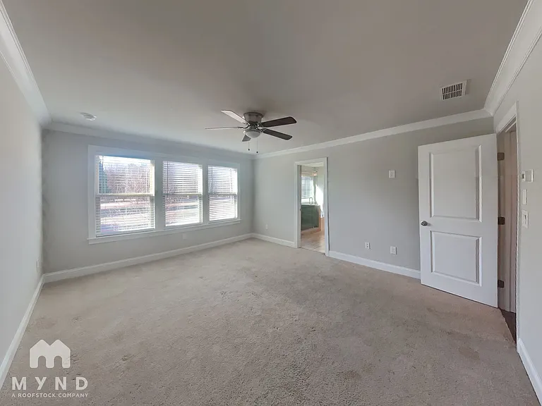 3570 Faulkner St — Photo 5