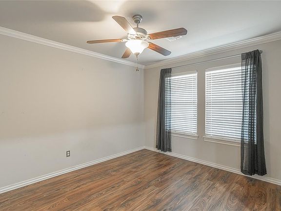 4th image of 2900 Indian Grass Ct