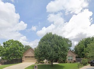 1434 Terrance Dr, Naperville, IL 60565