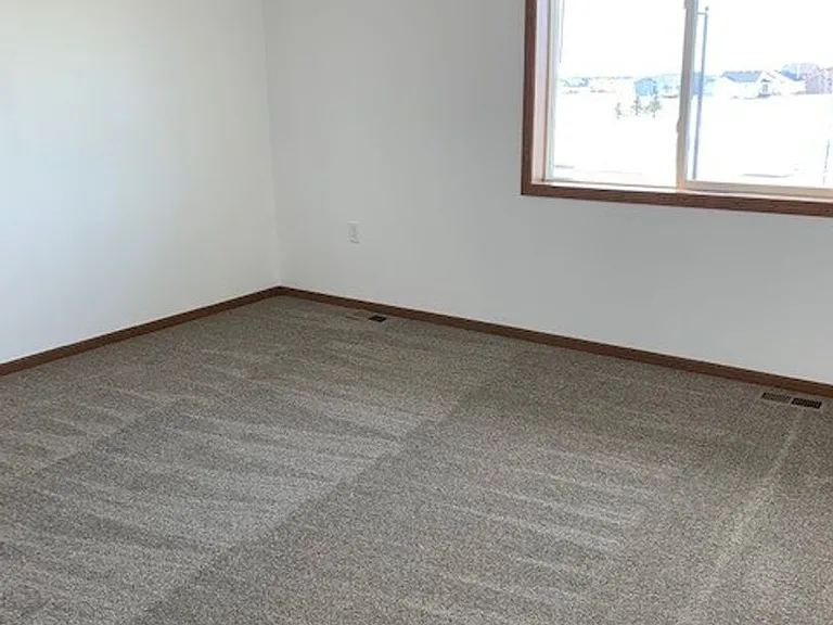 1500 N Main Ave — Photo 6