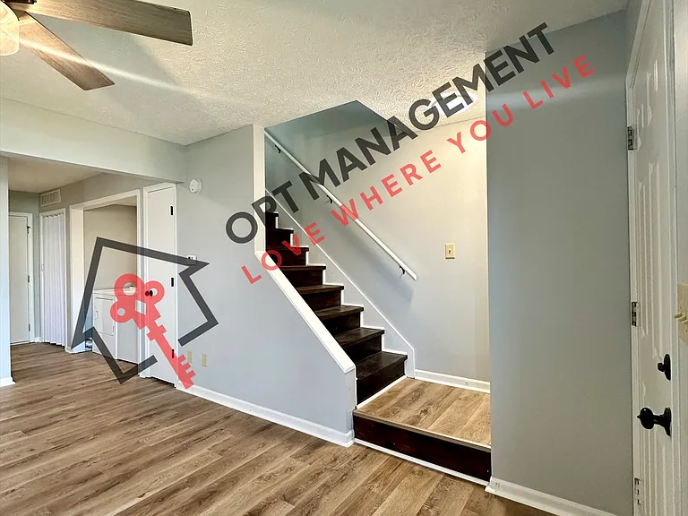 132 S 31st St #1 — Photo 11