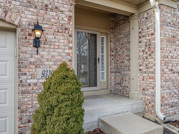 3rd image of 9310 Kilrea Dr