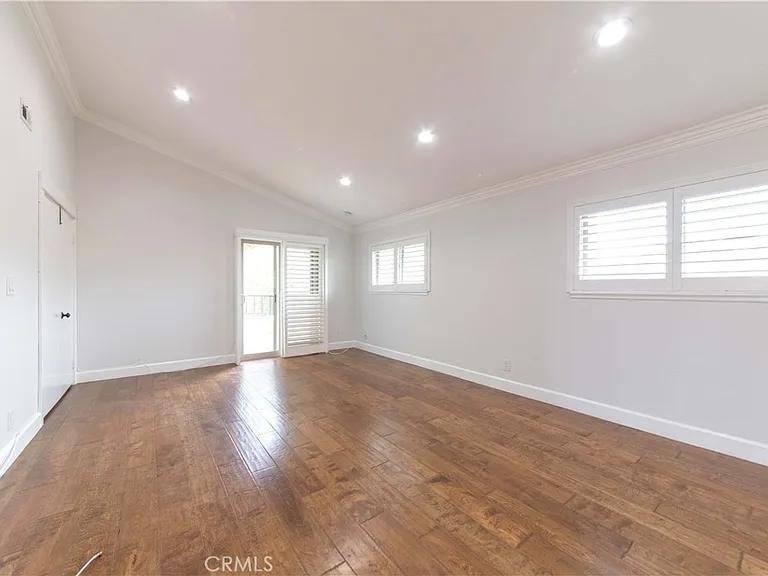 14 Peartree Ln — Photo 35