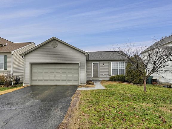 2nd image of 706 Windy Hill Ln