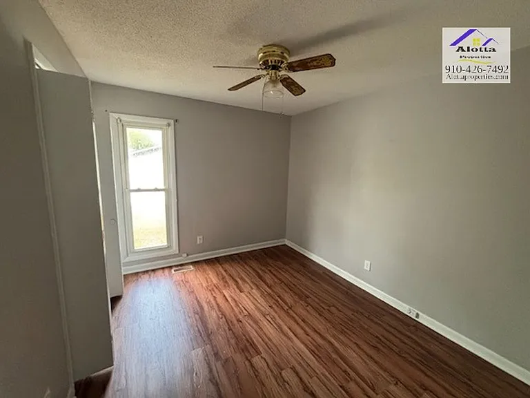 2043 Lakeridge Dr — Photo 7