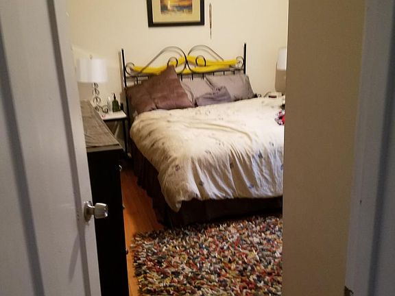 3rd image of 7239 W Palatine Avenue # Fl 2nd
