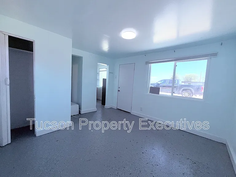 3218 E Benson Hwy #22 — Photo 5